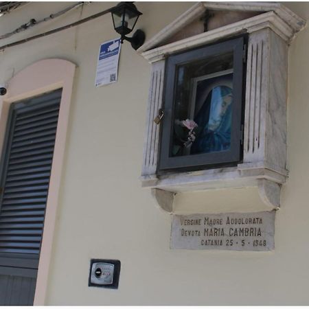 La Casetta Al Centro Catánia Buitenkant foto